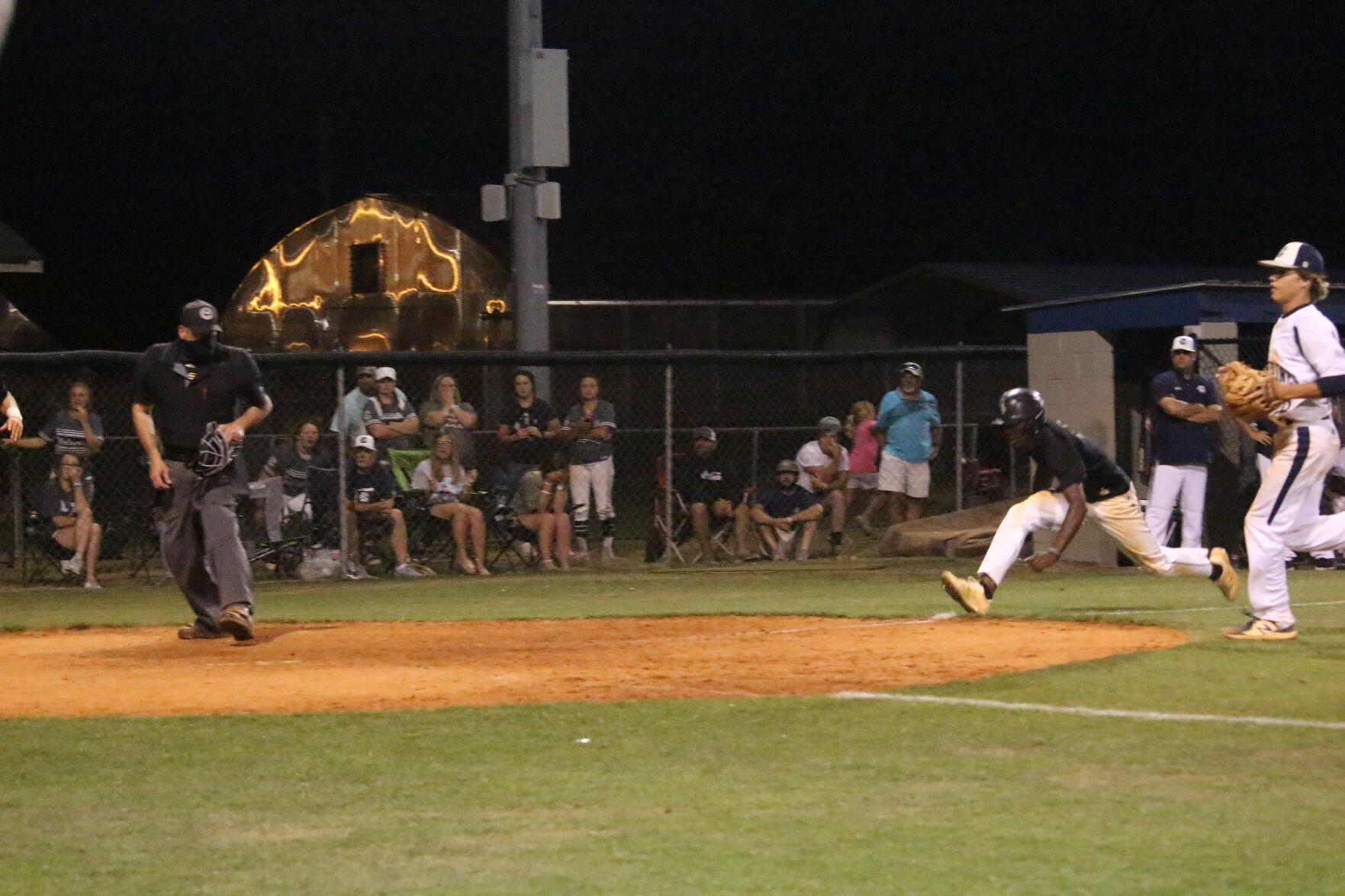 Green Sea Floyds advances to lower state ILB 08